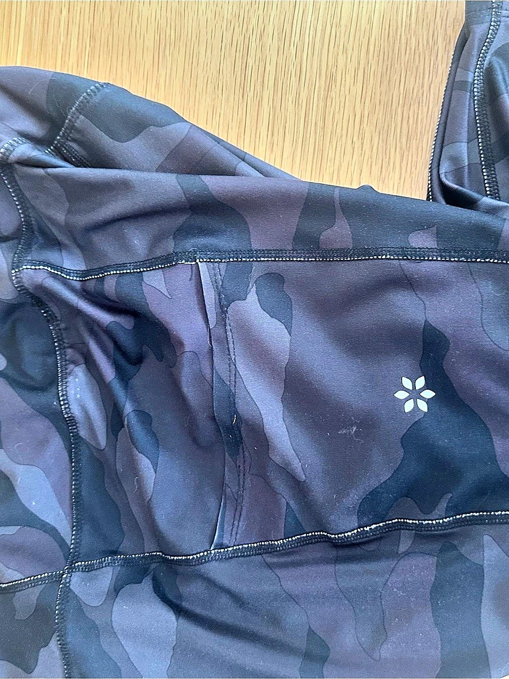 Nine West Active Camo Leggings Camo Leggings  Size 2X Like New - Picture 9 of 11